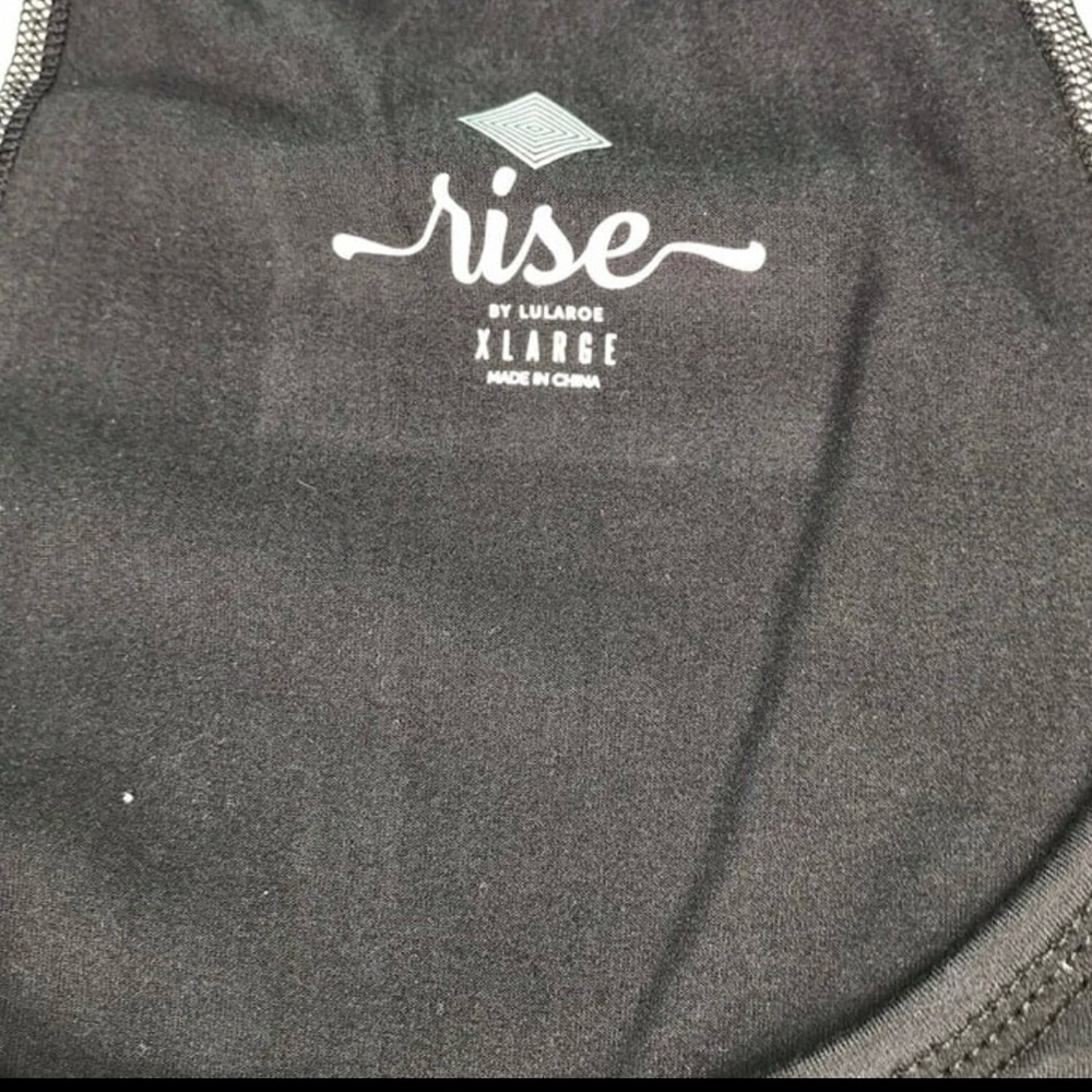 LuLaRoe Black Top - XL